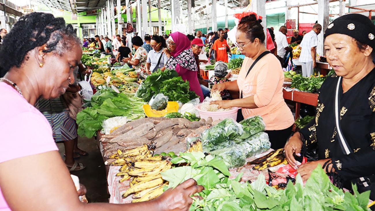 Marketplace in Suriname